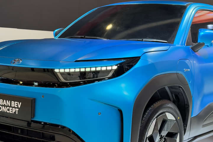 Toyota Urban Cruiser EV Front Fender