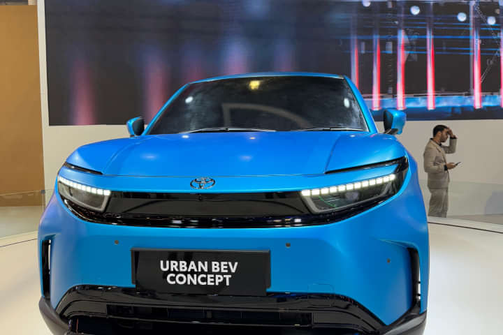 Toyota Urban Cruiser EV Front View
