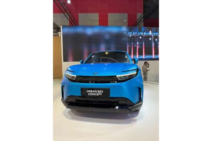Toyota Urban Cruiser EV Front View