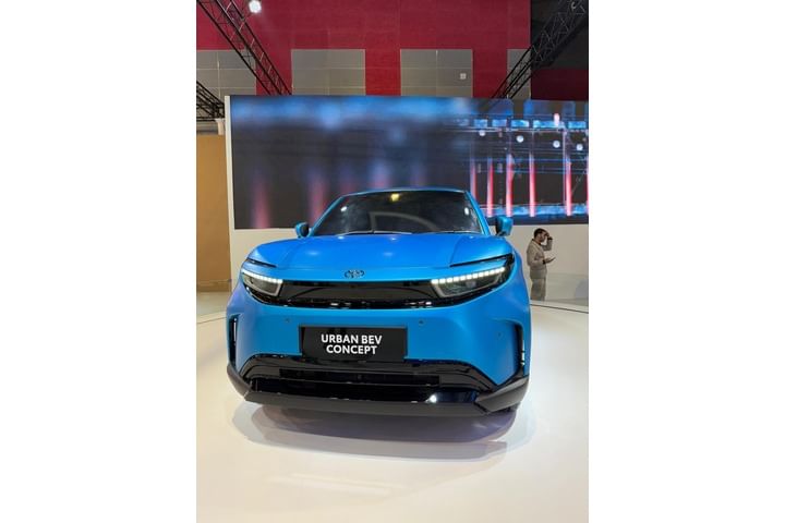 Toyota Urban Cruiser EV Front View Toyota Urban Cruiser EV Front View