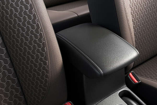 Toyota Urban Cruiser 2020-2022 Front arm-rest