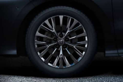 Toyota Vellfire Executive Lounge Hybrid Wheel