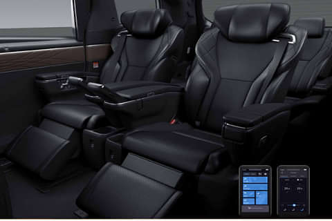 Toyota Vellfire Executive Lounge Hybrid Rear Seats