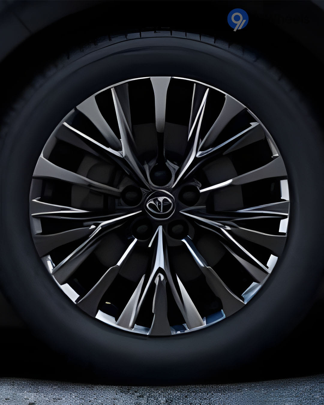 Toyota Vellfire Wheel