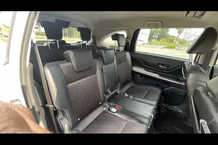 Toyota Veloz Rear Seats