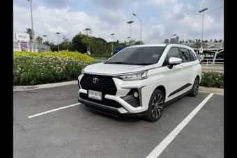 Toyota Veloz Left Front Three Quarter