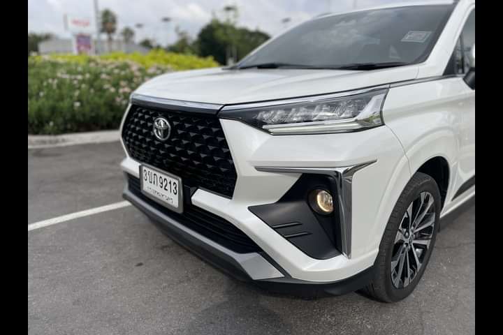 Toyota Veloz Front Fog Lamp