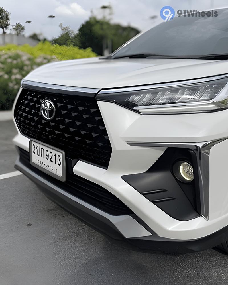 Toyota Veloz - Image 4