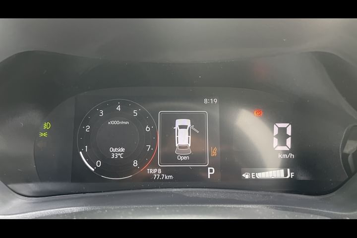Toyota Veloz Instrument Cluster