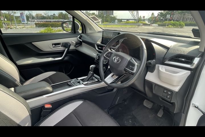 Toyota Veloz Right Side Air Vents