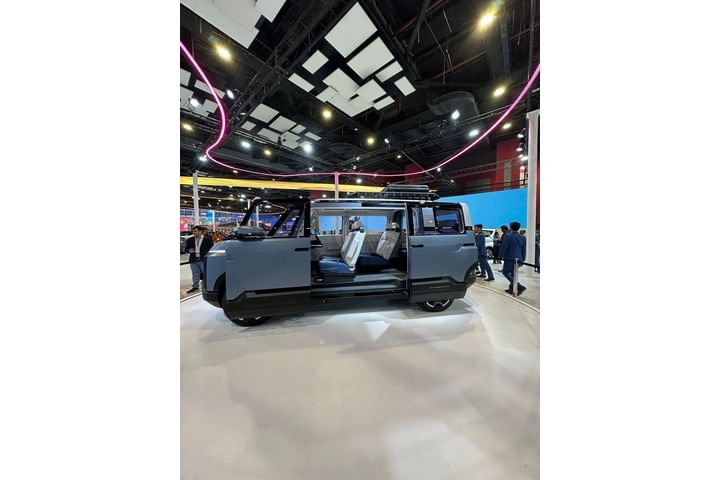 Toyota XVan Left Side View Toyota XVan Left Side View