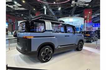 Toyota XVan Right Rear Three Quarter Toyota XVan Right Rear Three Quarter