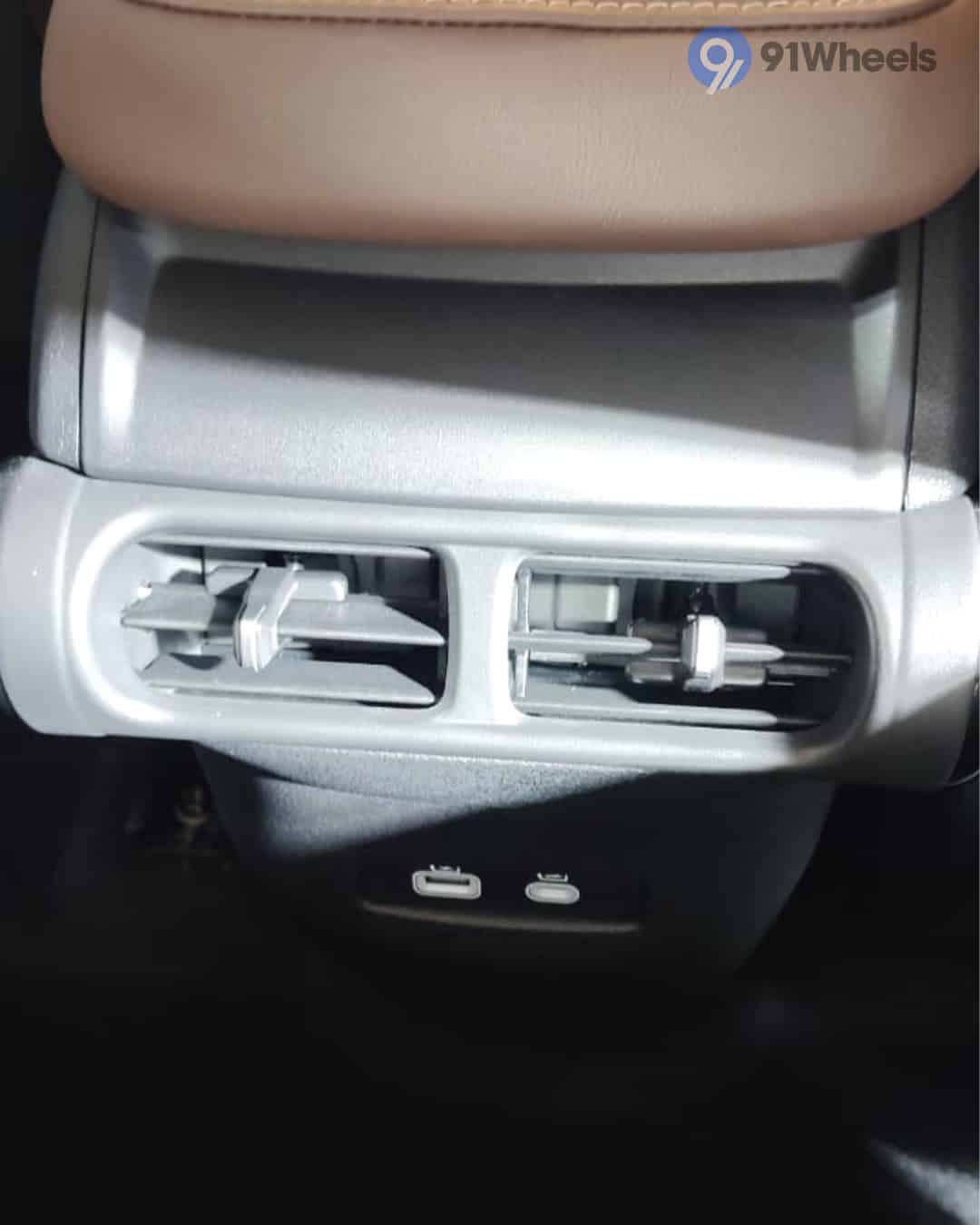 Rear Row Air Vents