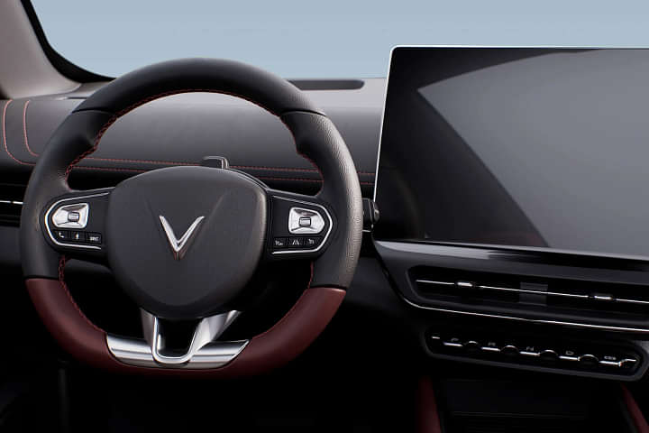 VinFast VF7 Dashboard