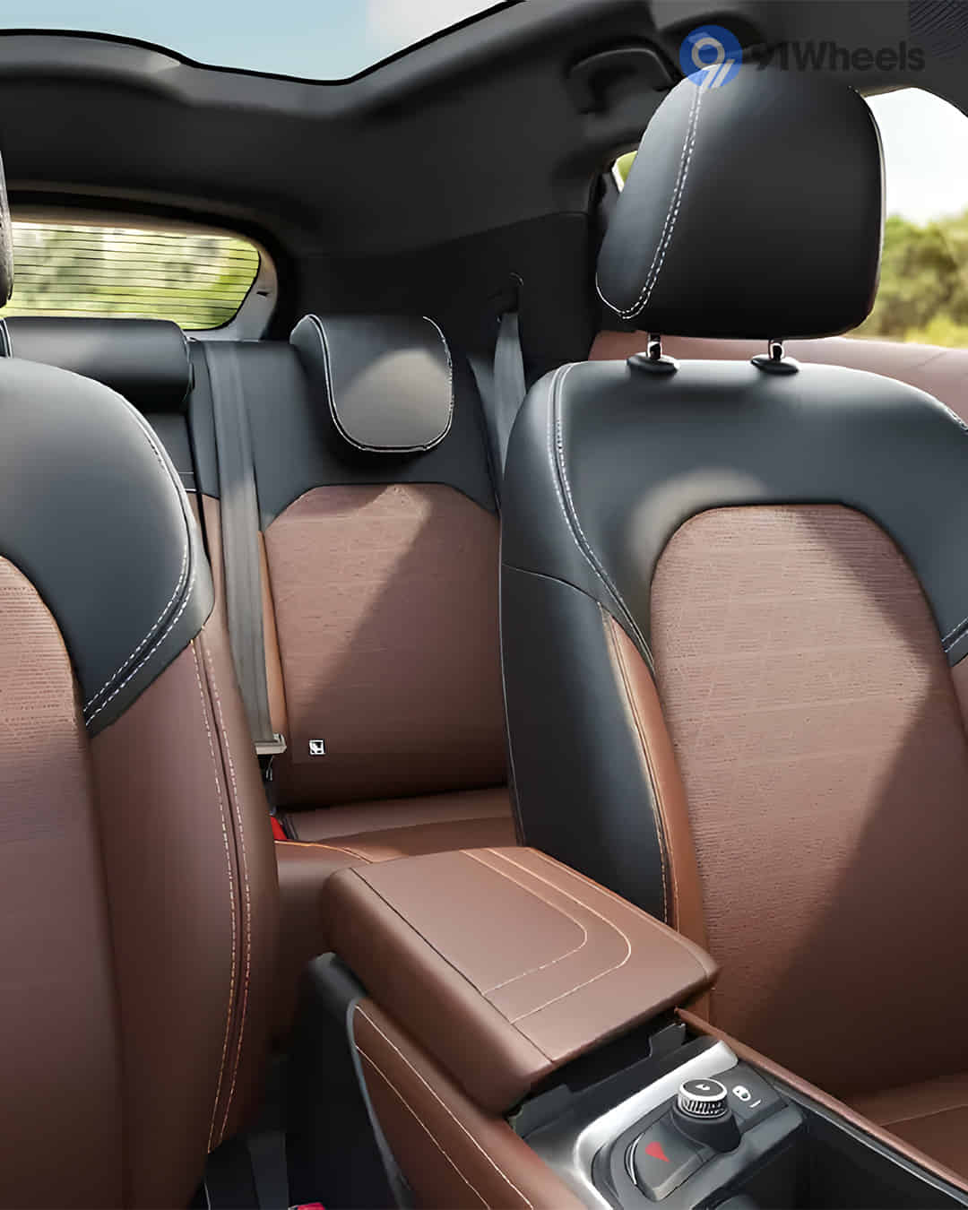 Front Centre Arm Rest