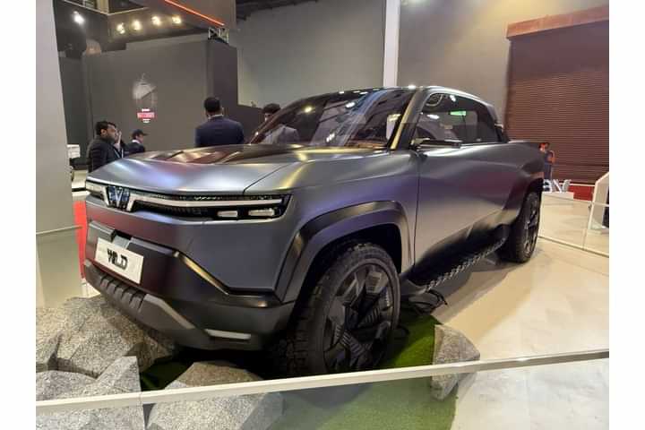 VinFast Wild Left Front Three Quarter