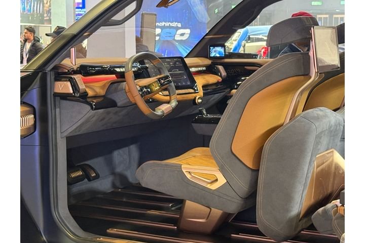 VinFast Wild Steering Wheel