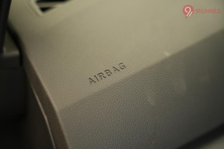 Volkswagen Golf GTI Front Passenger Airbag