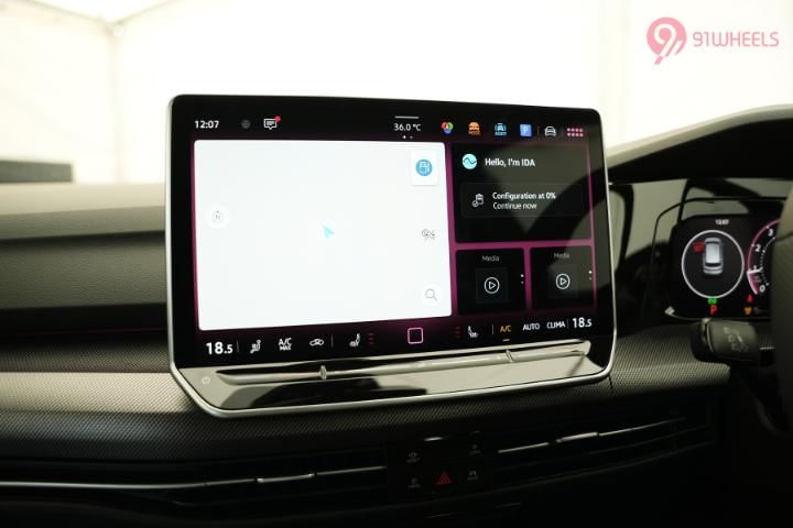 Volkswagen Golf GTI Infotainment System