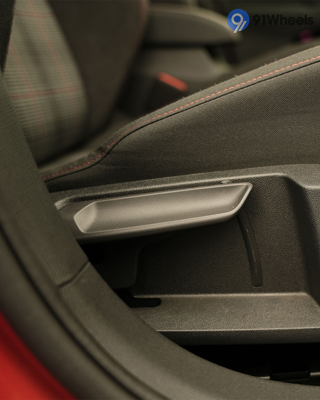 Volkswagen Golf GTI Seat Adjustment for Driver Volkswagen Golf GTI Seat Adjustment for Driver