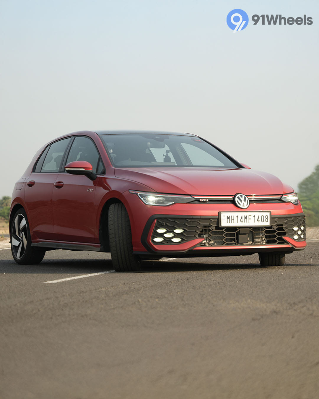 Volkswagen Golf GTI Right Front Three Quarter Volkswagen Golf GTI Right Front Three Quarter