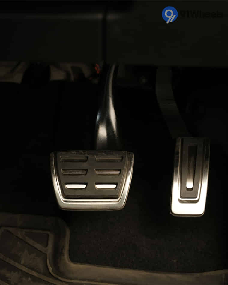 Driver Controls - 6