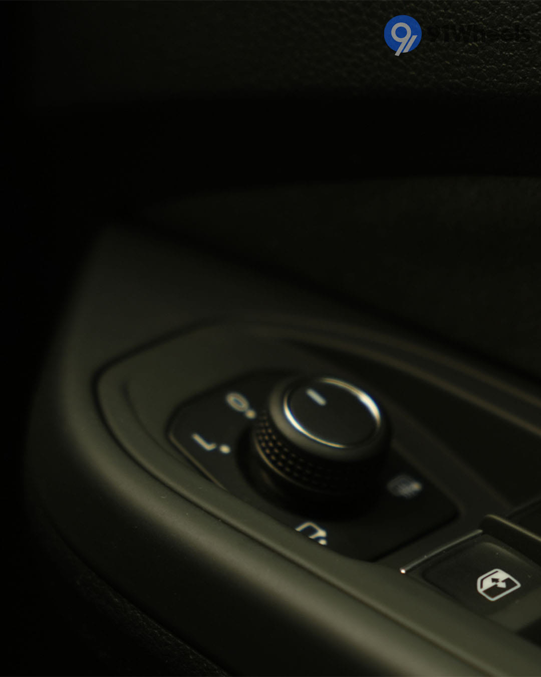 Driver Controls - 4 Driver Controls - 4