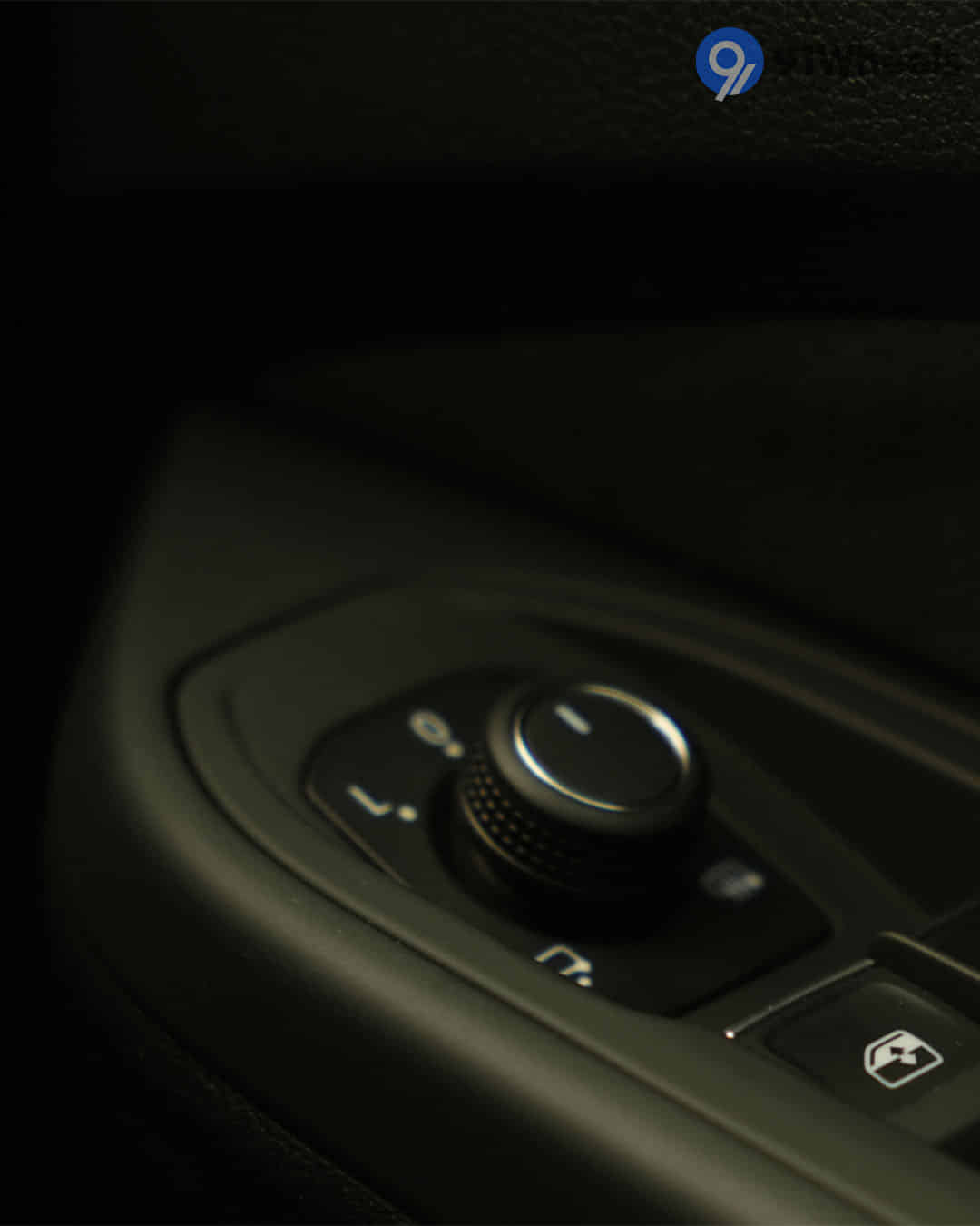 Outer Rear View Mirror (ORVM) Controls