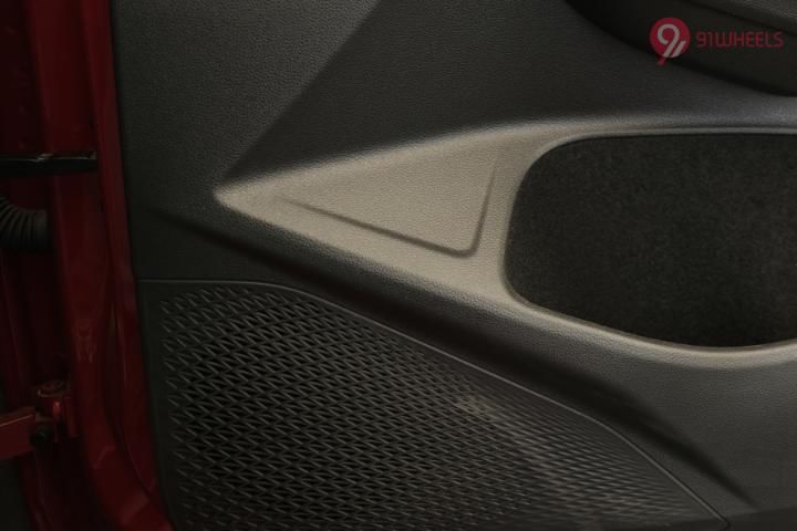 Volkswagen Golf GTI Rear Speakers