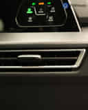 Front Centre Air Vents