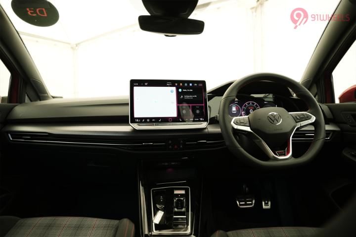 Volkswagen Golf GTI Dashboard