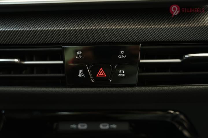 Volkswagen Golf GTI Front Centre Air Vents
