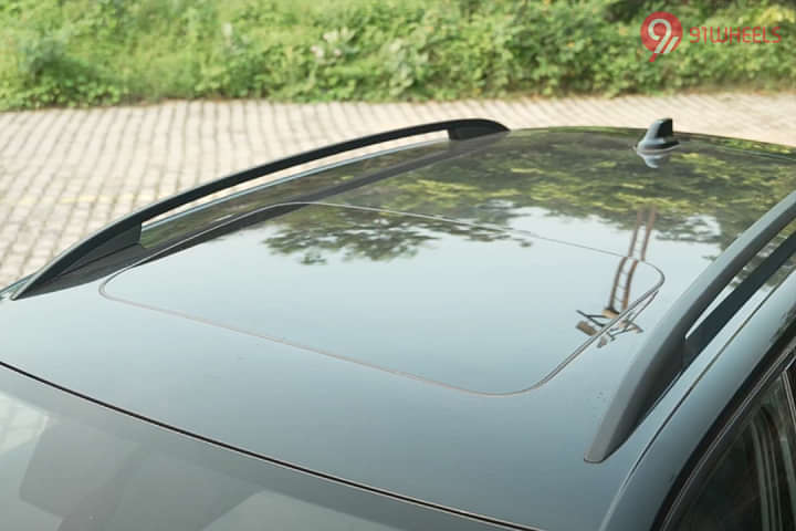 Volkswagen Taigun Car Roof