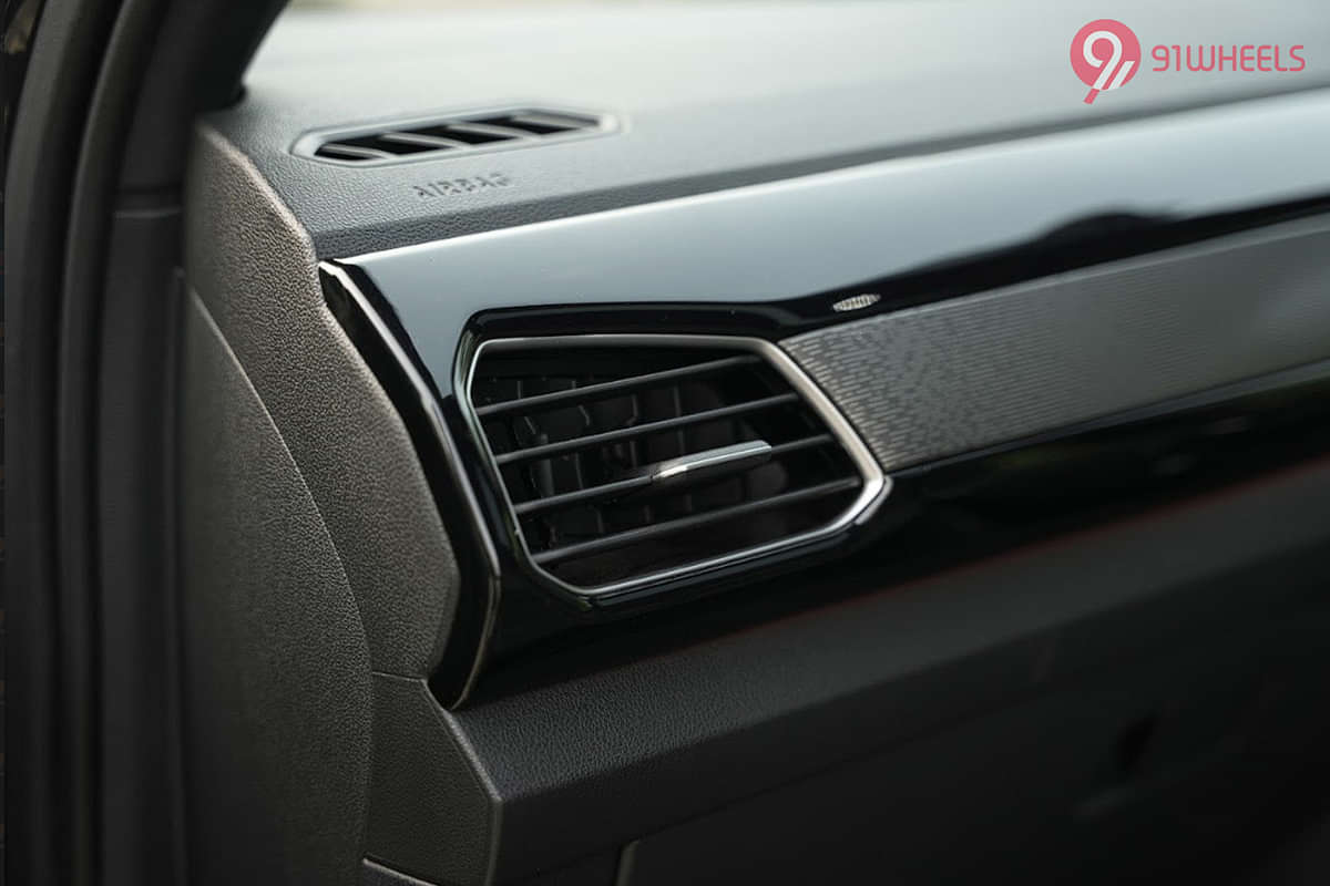 Volkswagen Taigun Front Passenger Air Vent