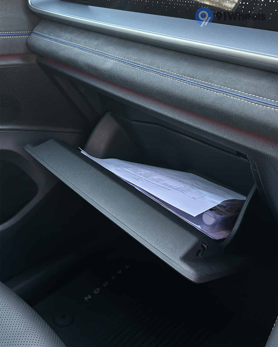 Glove Box