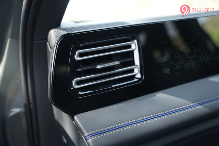 Volkswagen Tiguan R-Line Front Passenger Air Vent