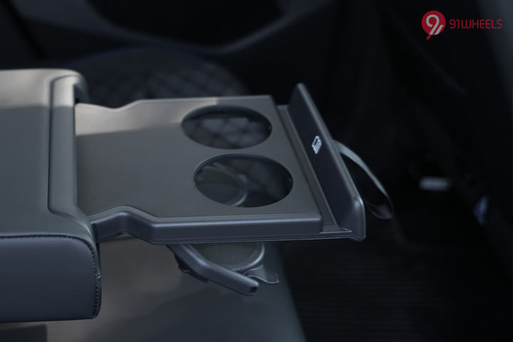 Volkswagen Tiguan R-Line Rear Cup Holders