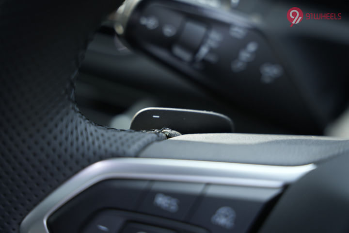 Volkswagen Tiguan R-Line Left Paddle Shifter