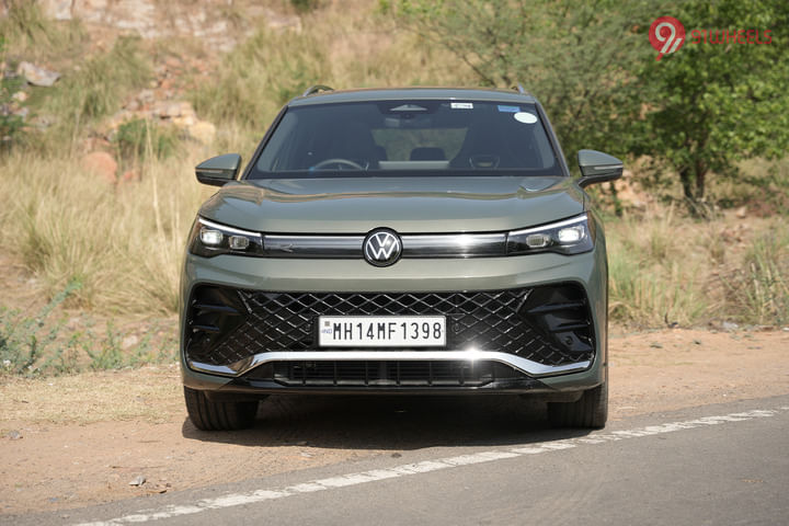 Volkswagen Tiguan R-Line Front View