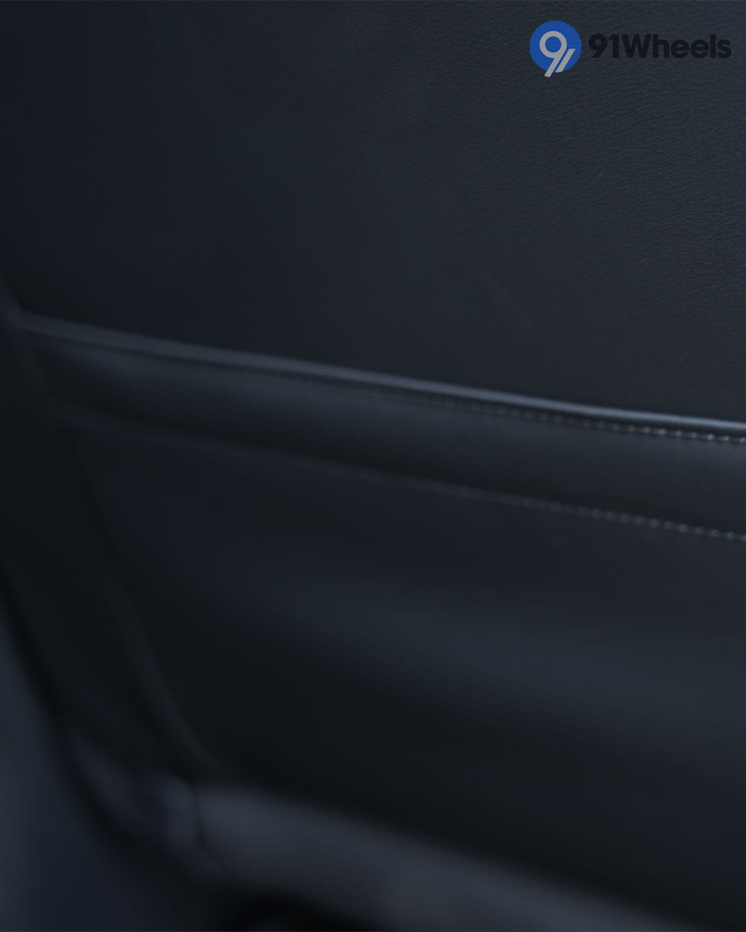 Volkswagen Tiguan R-Line Front Seat Back Pockets Volkswagen Tiguan R-Line Front Seat Back Pockets