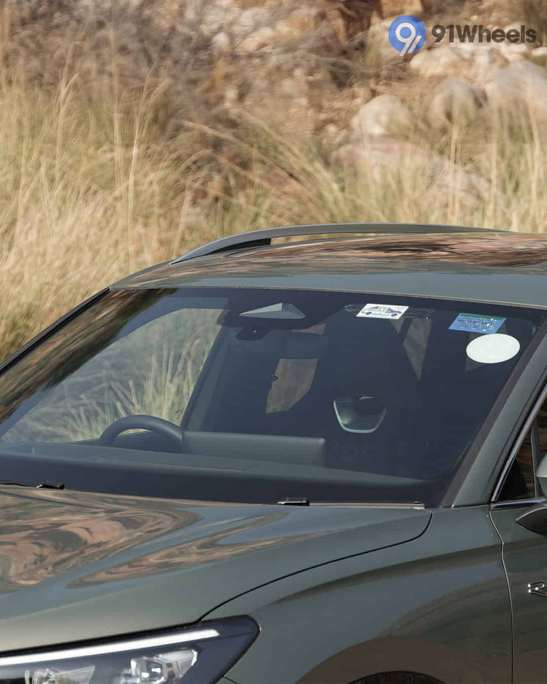 Front Windshield / Windscreen