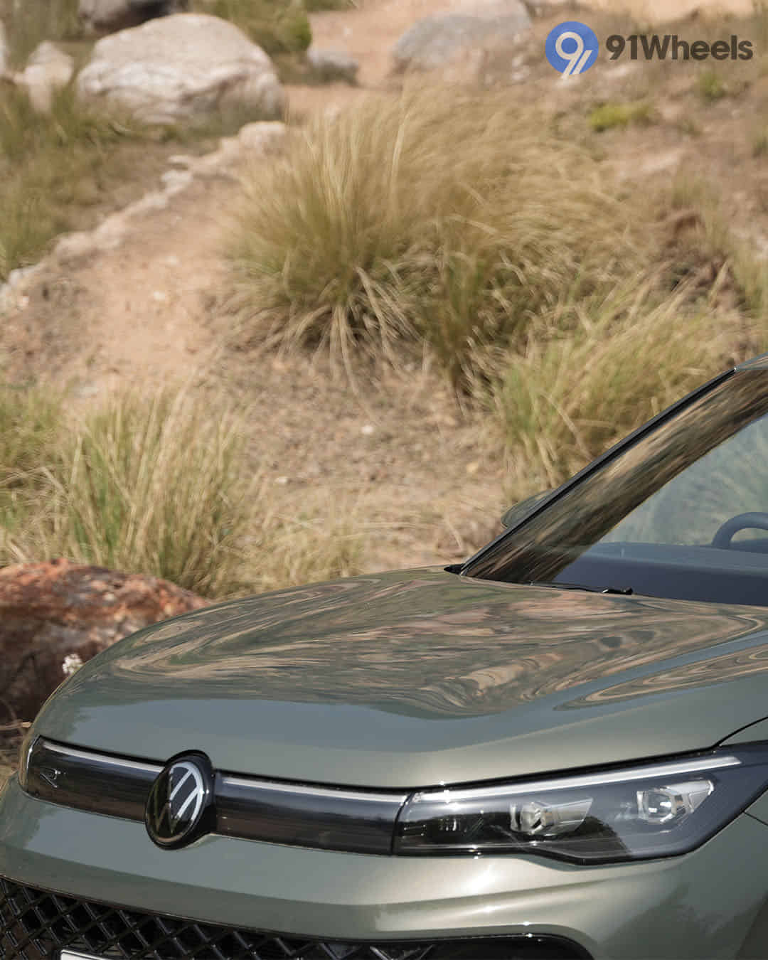 Closed Hood / Bonnet