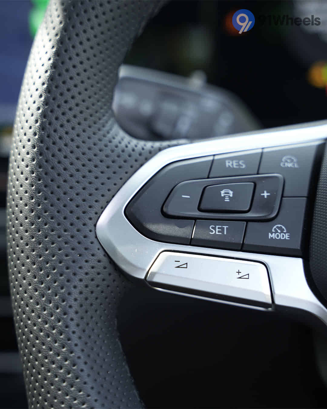 Left Steering Mounted Controls