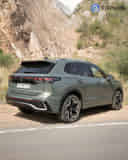 Right Rear Three Quarter