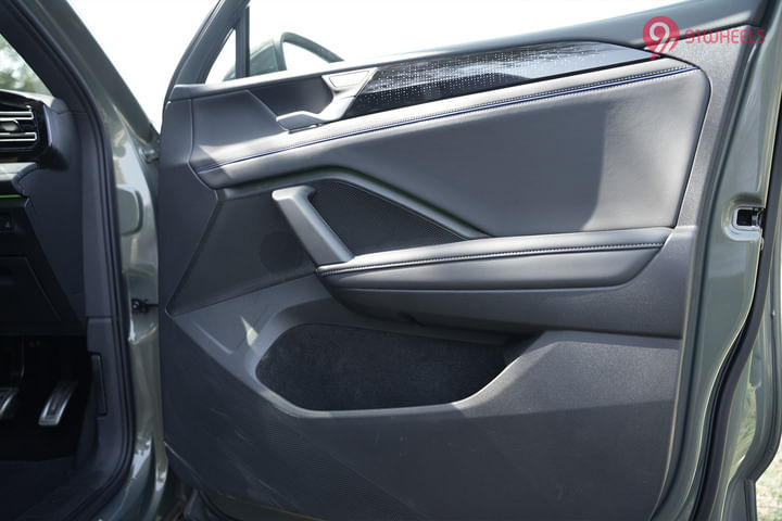 Volkswagen Tiguan R-Line Driver Side Door Pocket