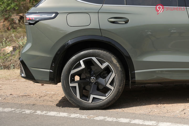 Volkswagen Tiguan R-Line Rear Fender