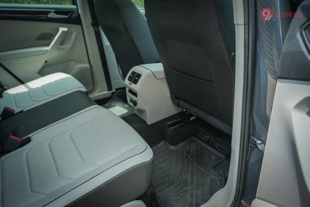 Volkswagen Tiguan 2021-2025 Front Seat Back Pockets