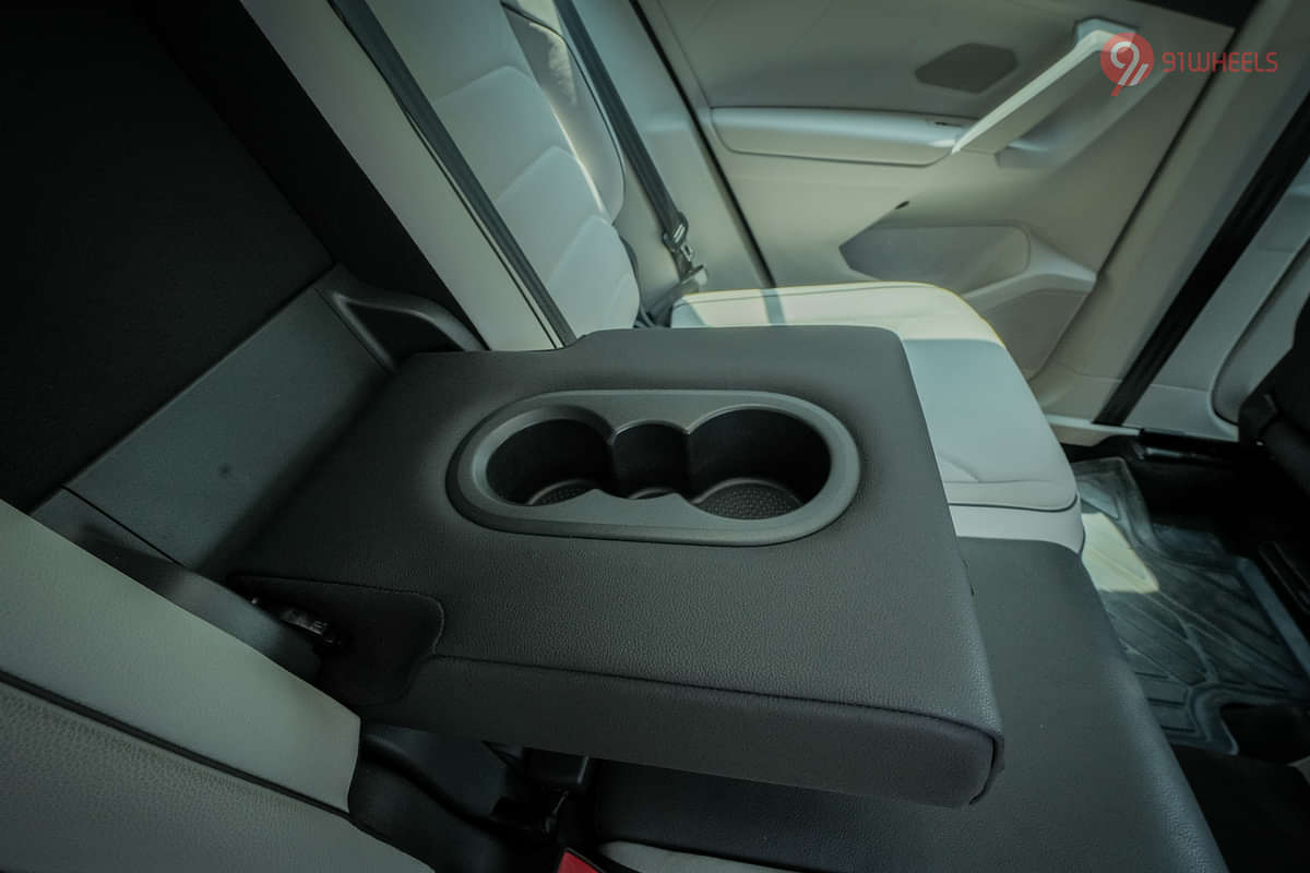 Volkswagen Tiguan 2021-2025 Rear Row Centre Arm Rest