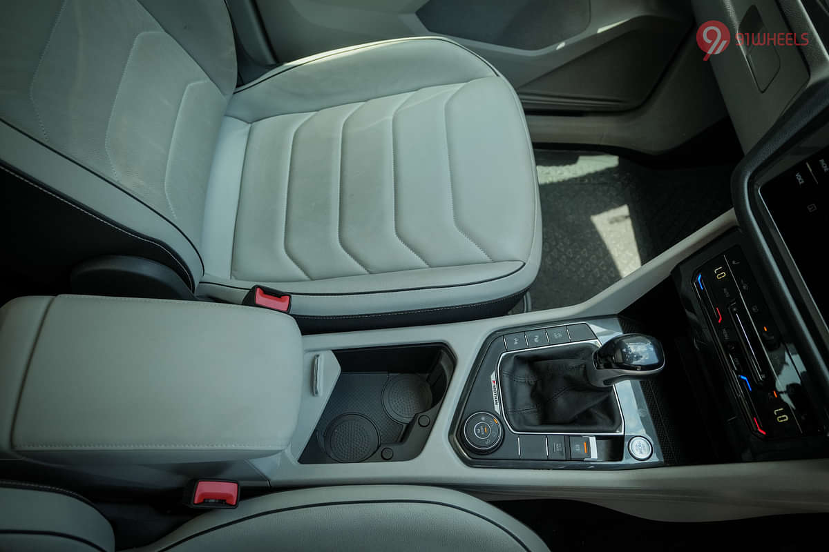Volkswagen Tiguan 2021-2025 Center Console/Centre Console Storage