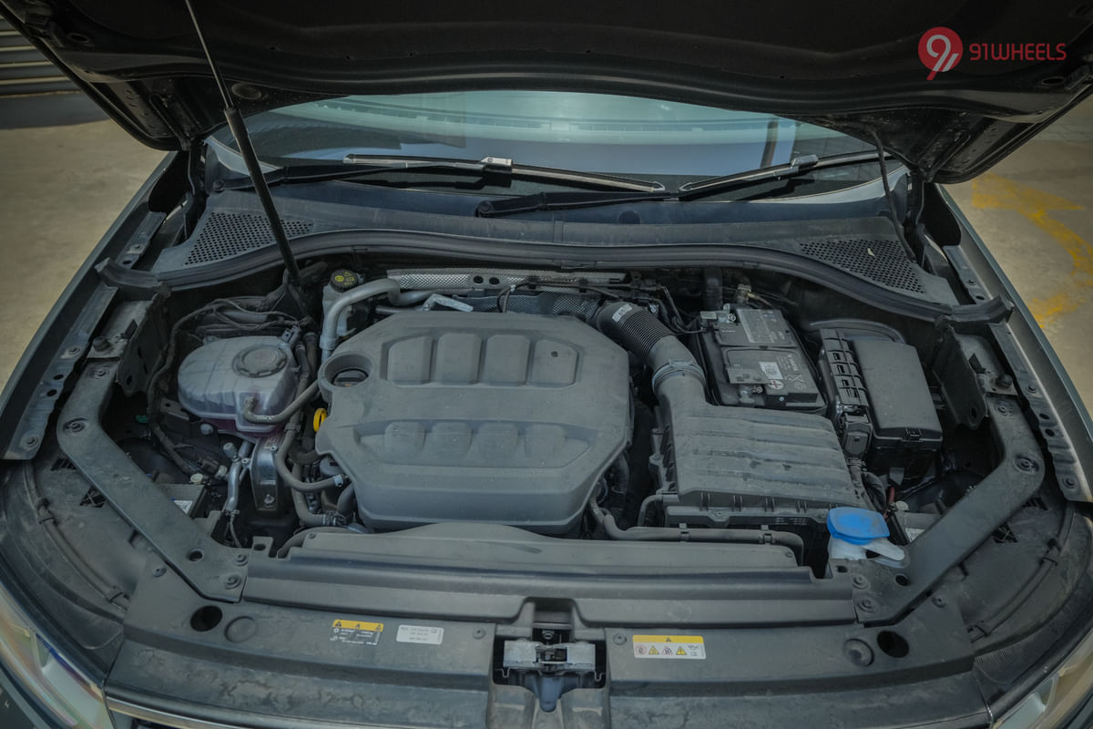 Volkswagen Tiguan 2021-2025 Engine Shot